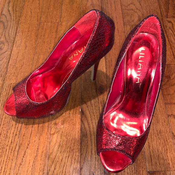 Red platform pumps - Picture 4 of 5